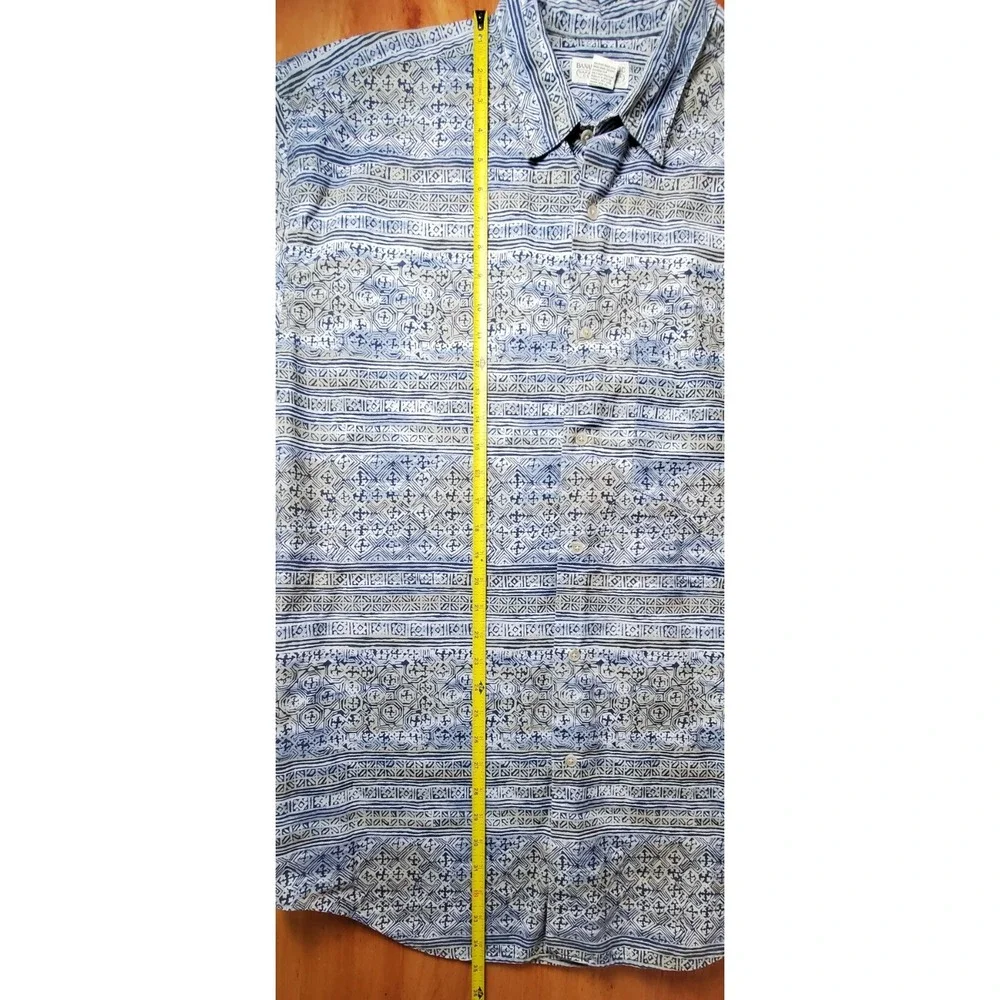 Vintage Banana Republic Safari Travel Short Sleeve Button Abstract Shirt Mens XL